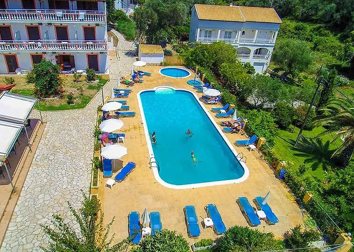 Olga Hotel apartamentowy Agios Stefanos Avliotes (Corfu)